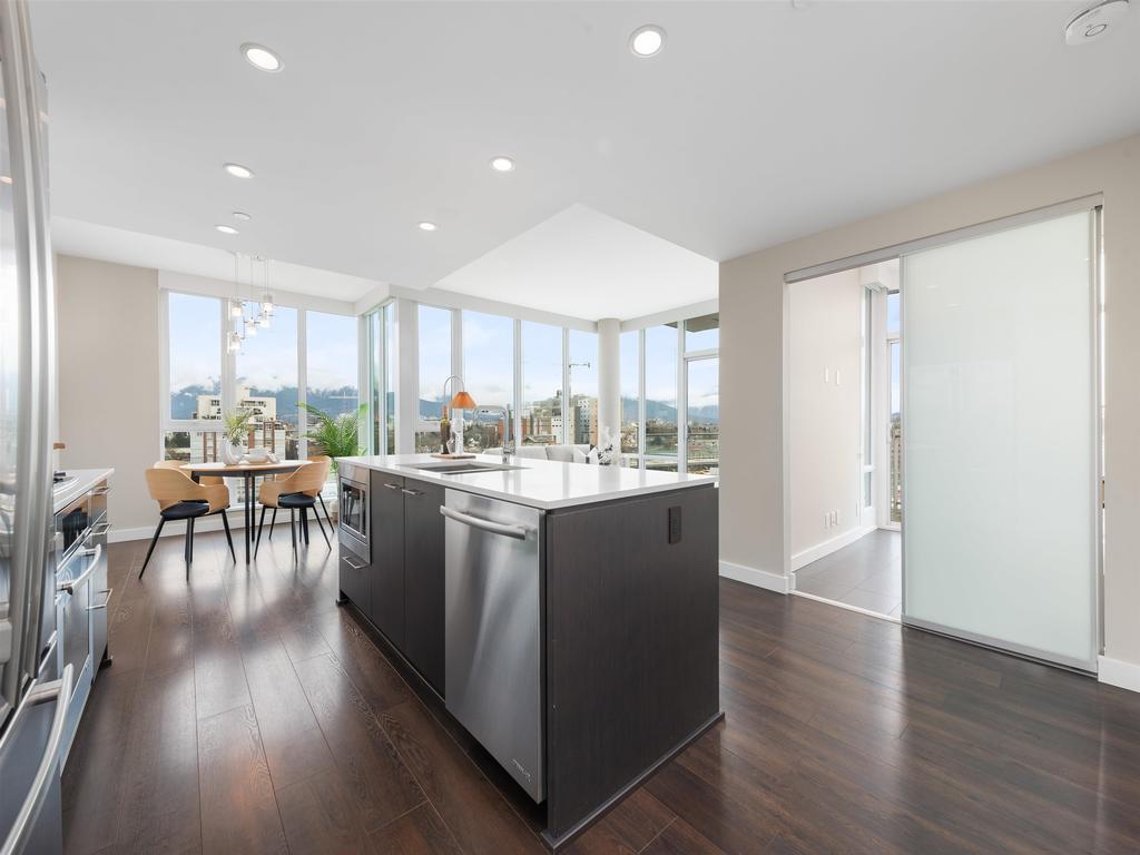 Listing Image for R3082263