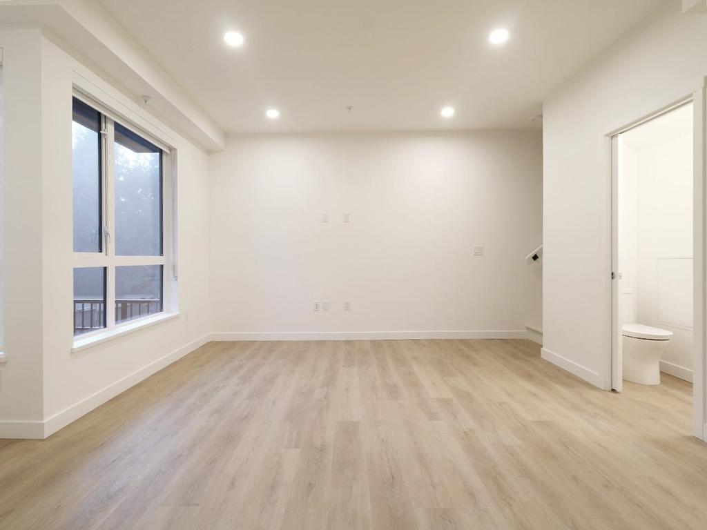 Listing Image for R3082267