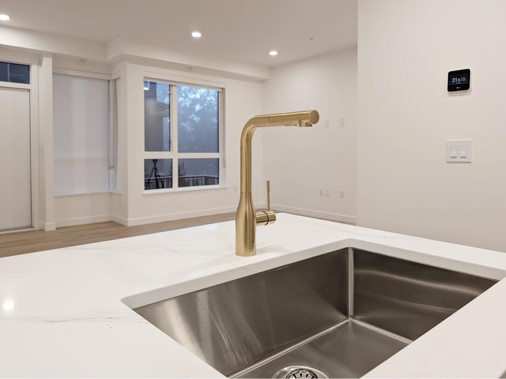 Listing Image for R3082267