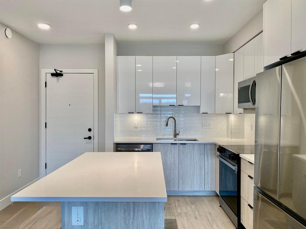 Listing Image for R3082271