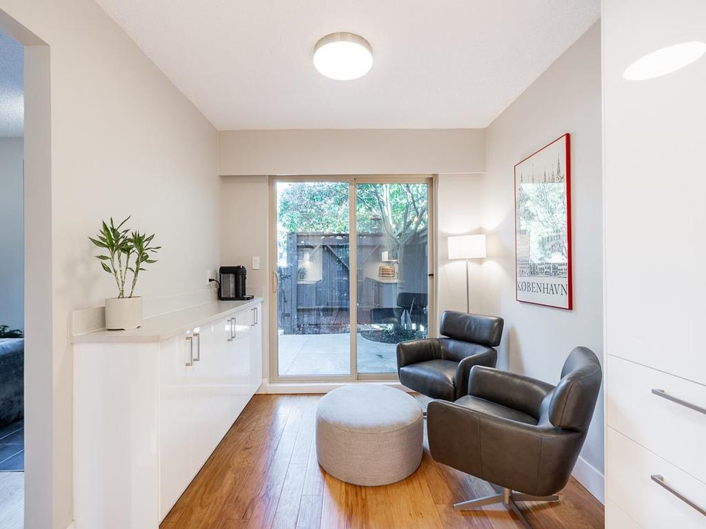 Listing Image for R3082298