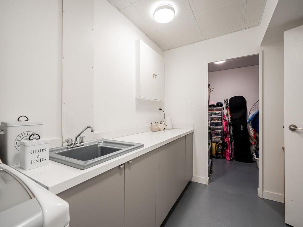 Listing Image for R3082298