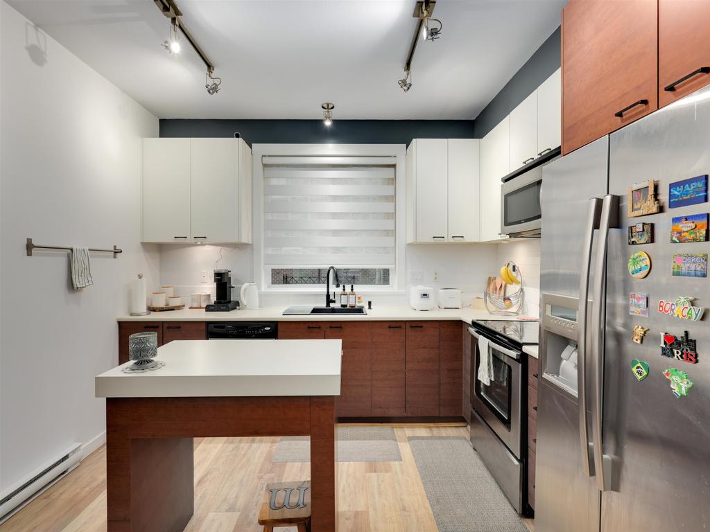 Listing Image for R3082318