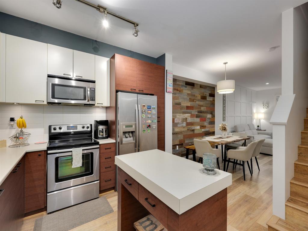 Listing Image for R3082318