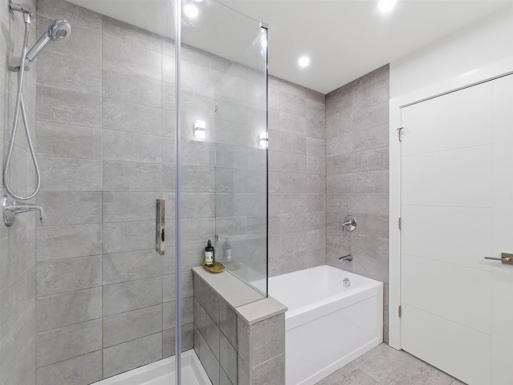 Listing Image for R3082326