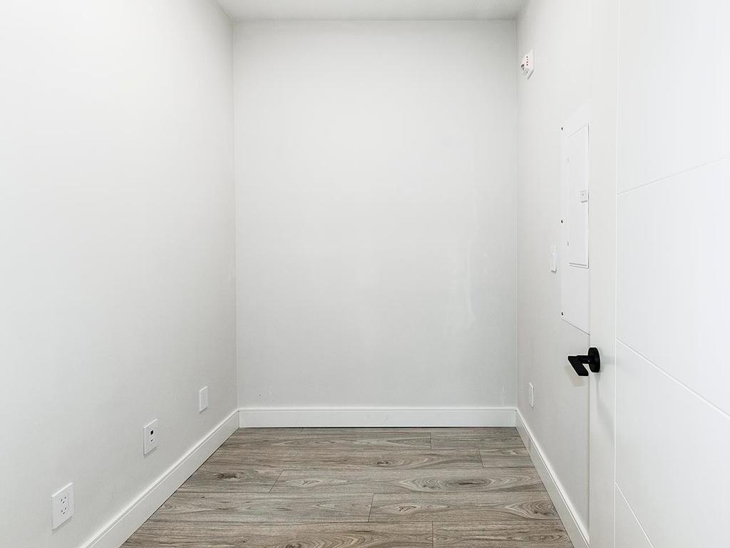 Listing Image for R3082332