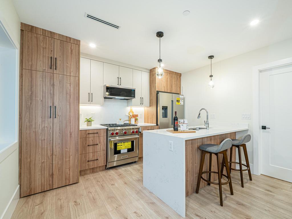 Listing Image for R3082339