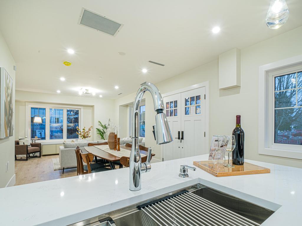 Listing Image for R3082339