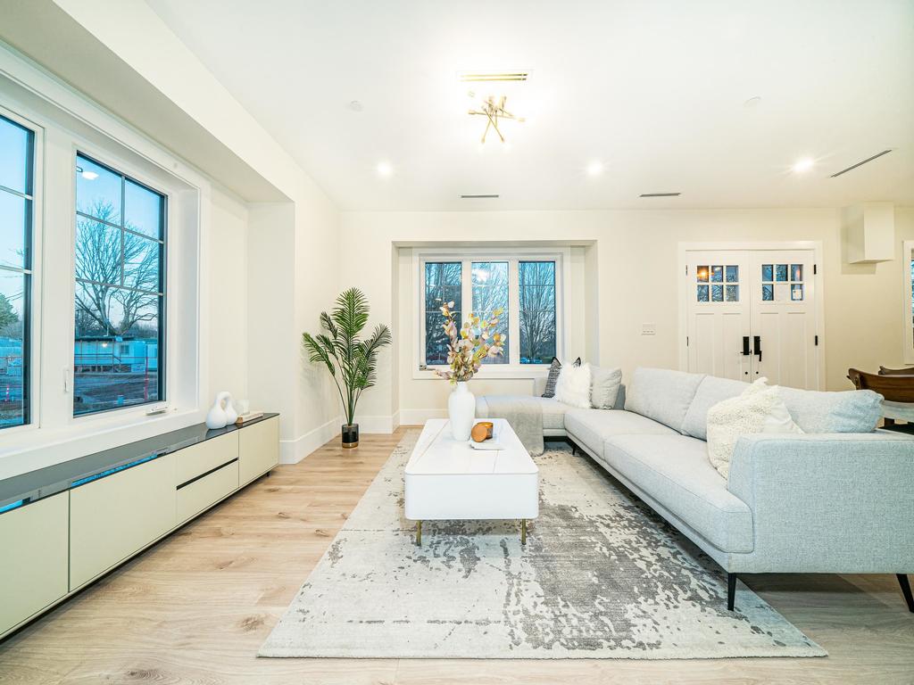 Listing Image for R3082339