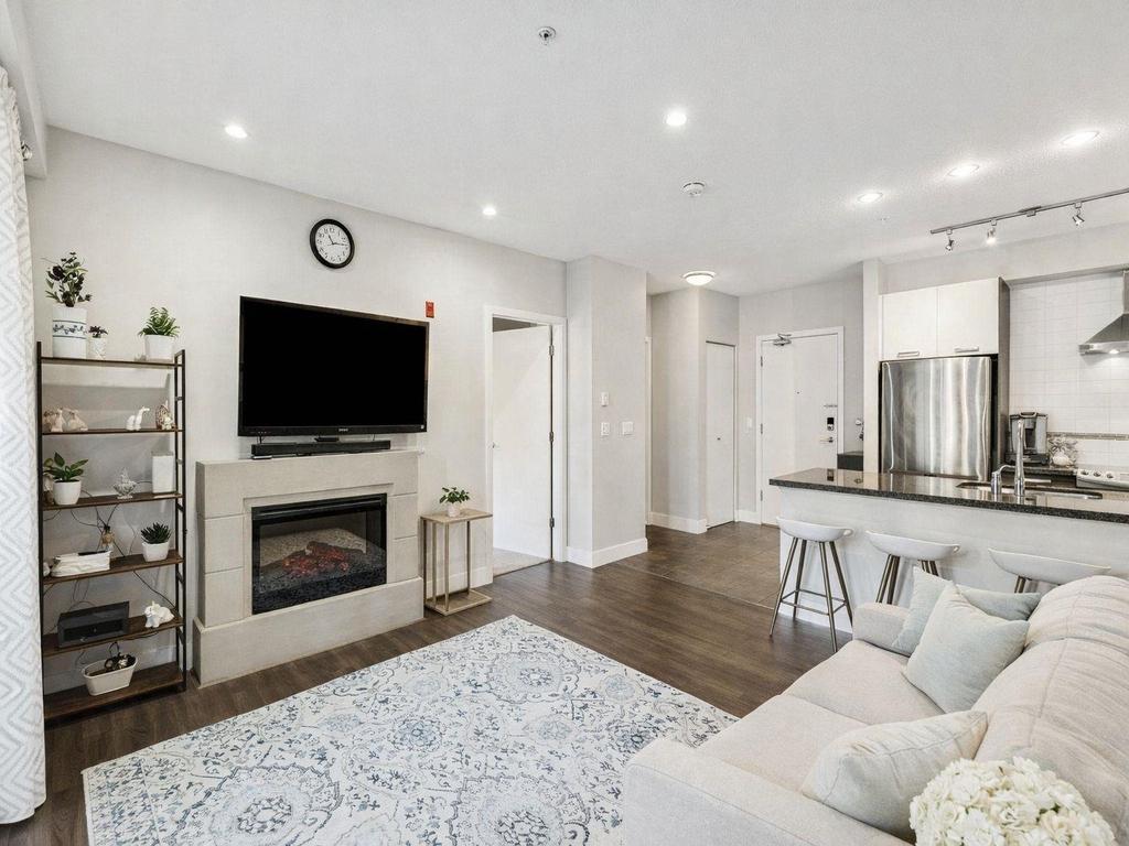 Listing Image for R3082348