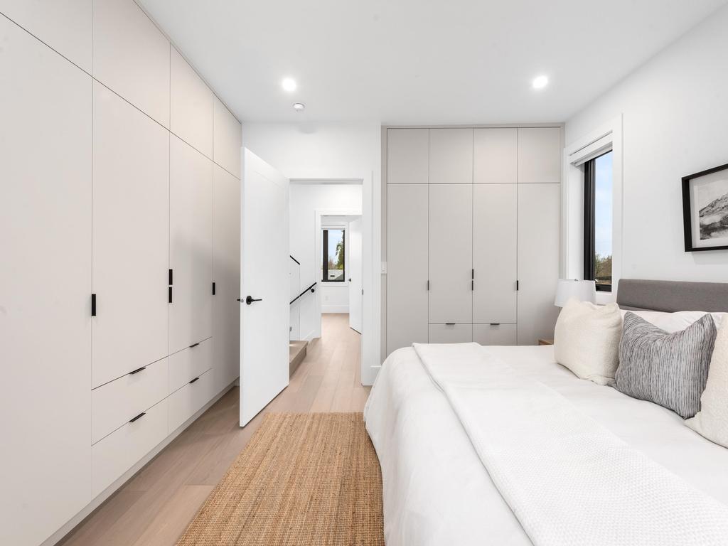 Listing Image for R3082356