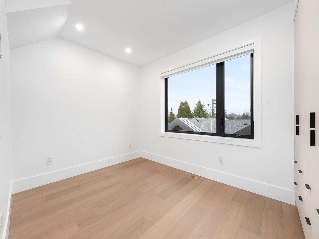 Listing Image for R3082356