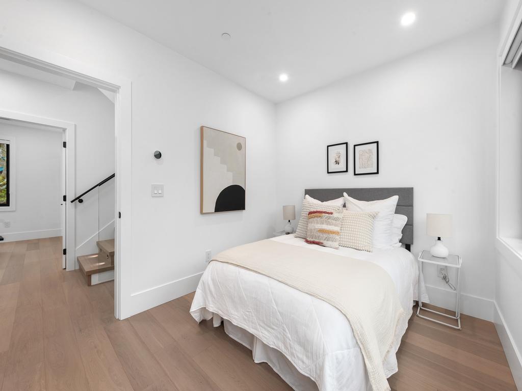 Listing Image for R3082356