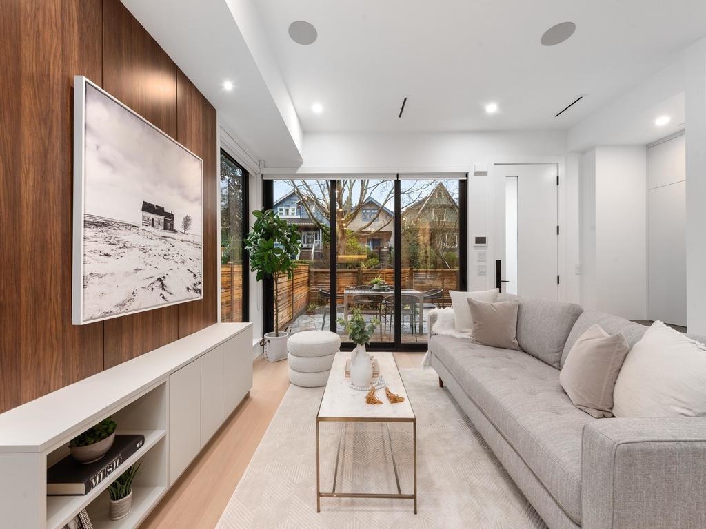 Listing Image for R3082356