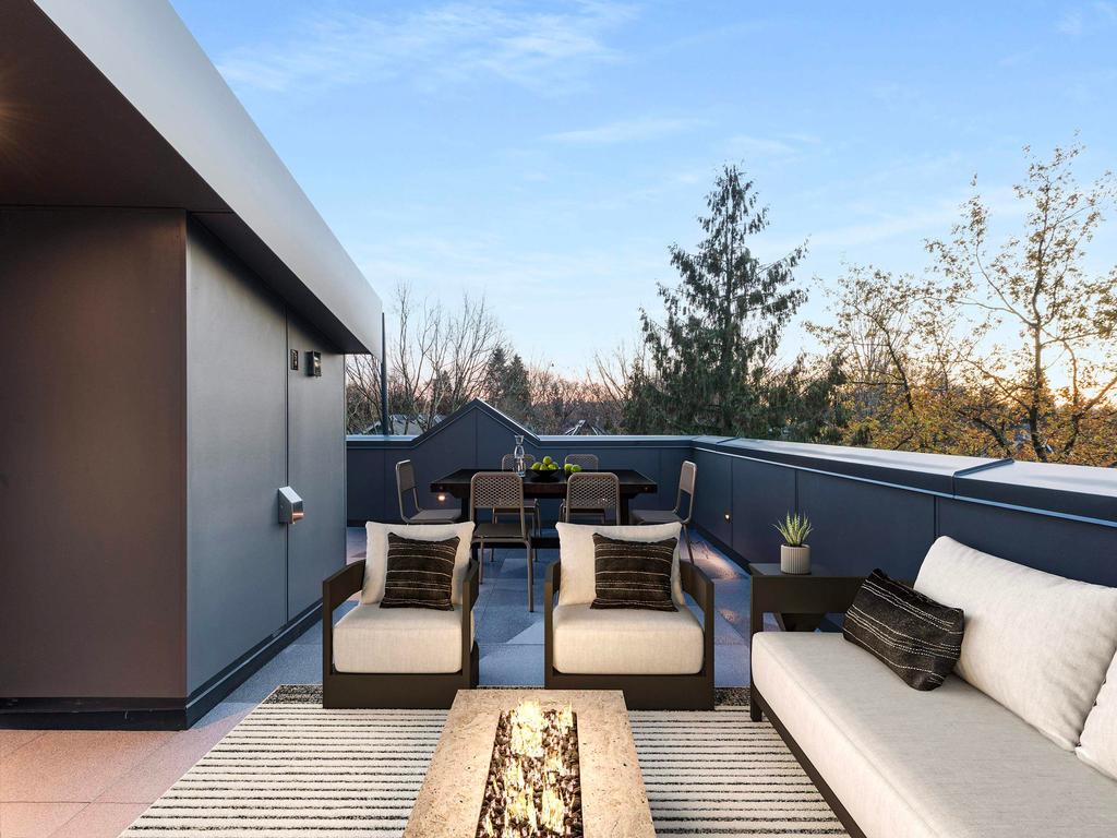 Listing Image for R3082356