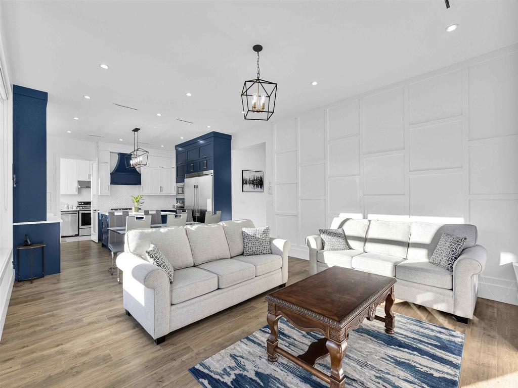 Listing Image for R3082366