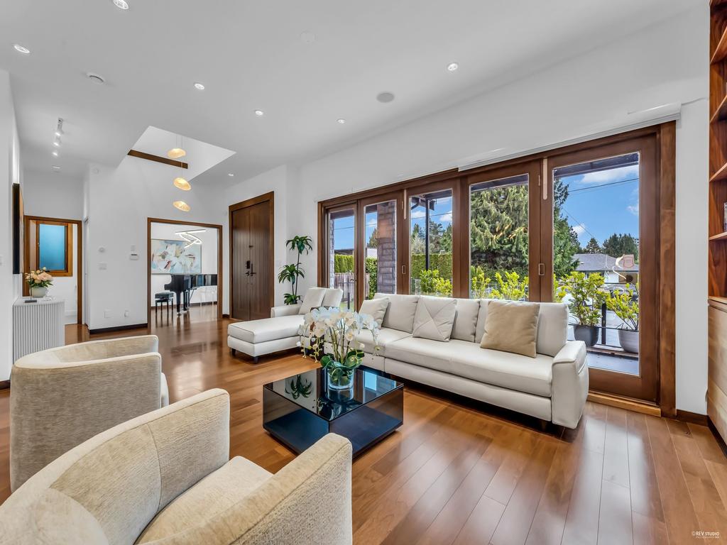 Listing Image for R3082373