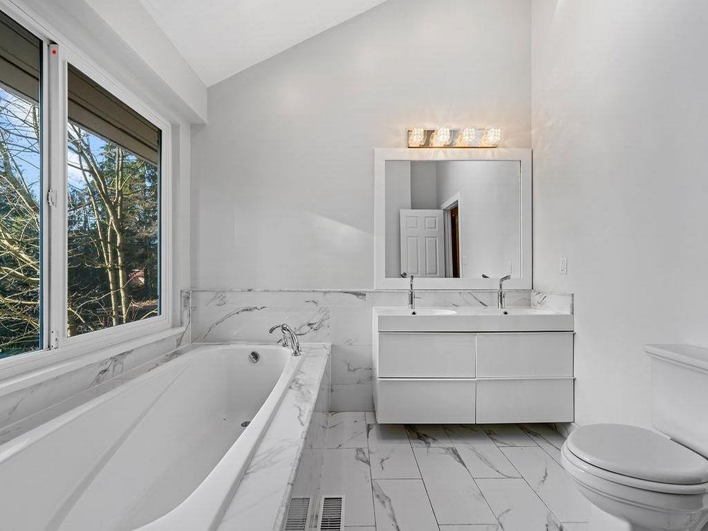 Listing Image for R3082379