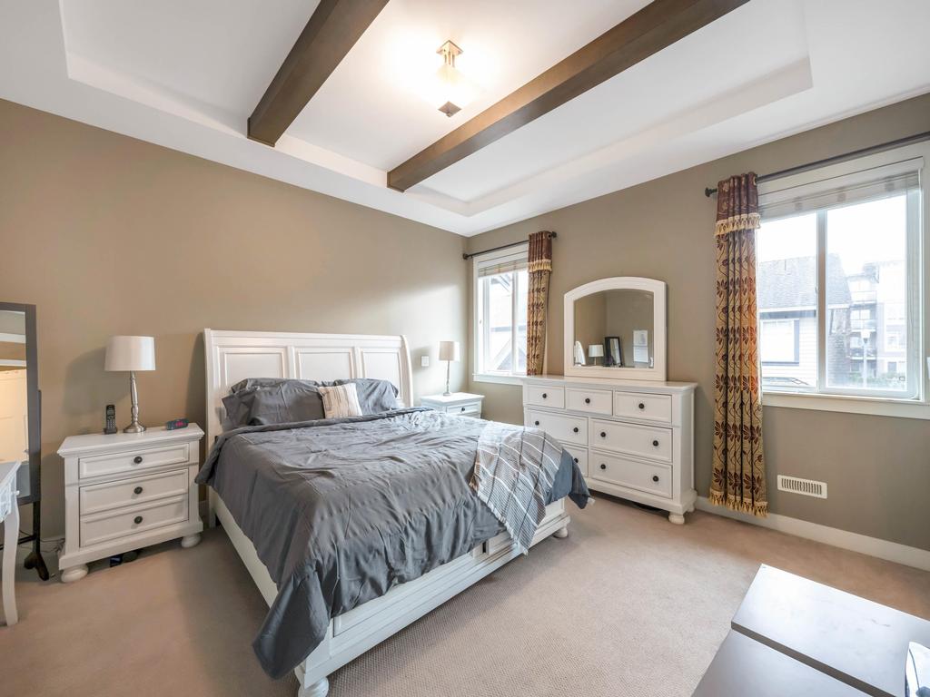 Listing Image for R3082383