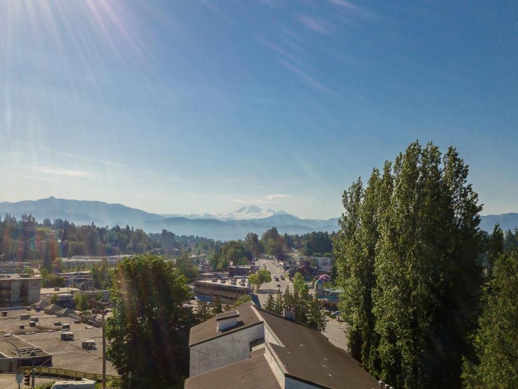 Listing Image for R3082385