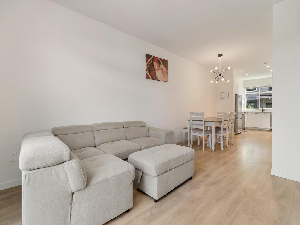 Listing Image for R3082442