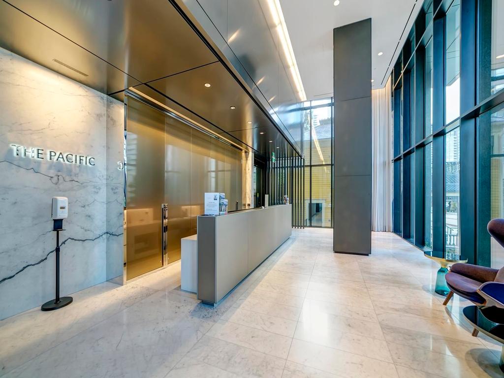 Listing Image for R3082463