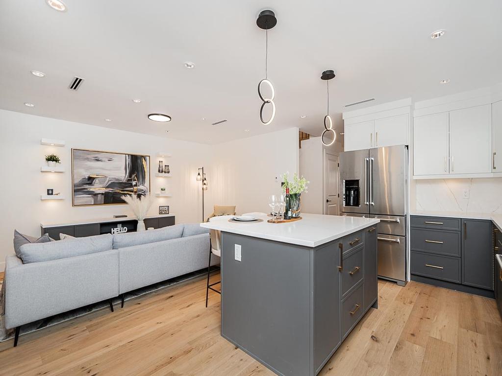 Listing Image for R3082487