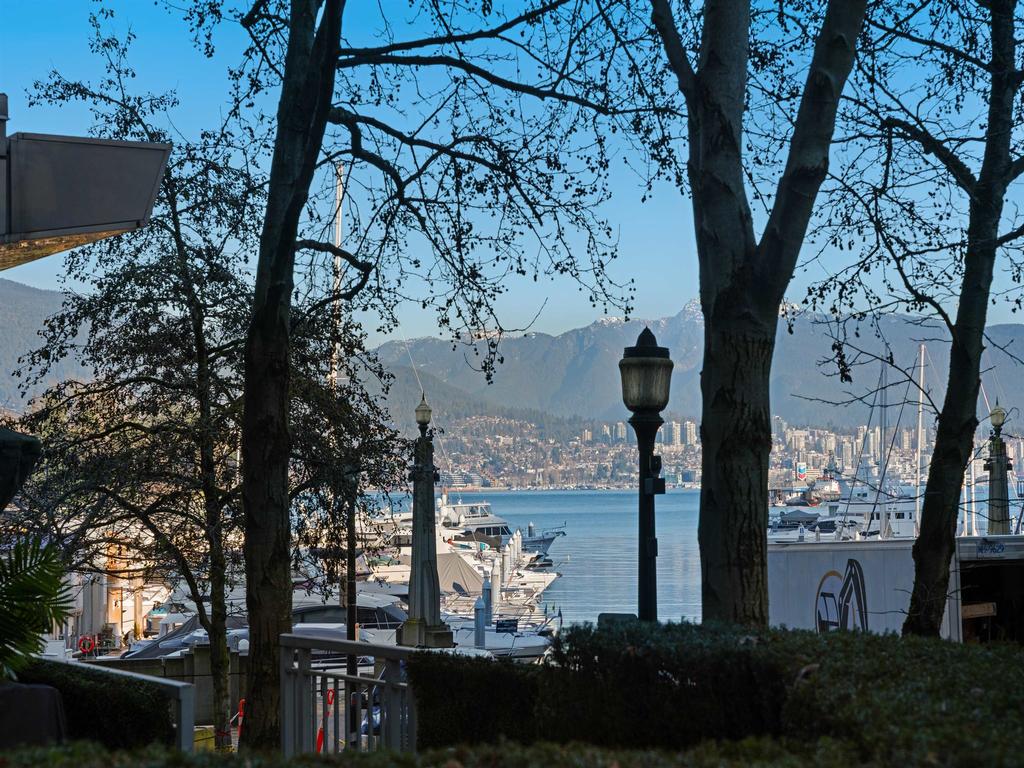 Listing Image for R3082496