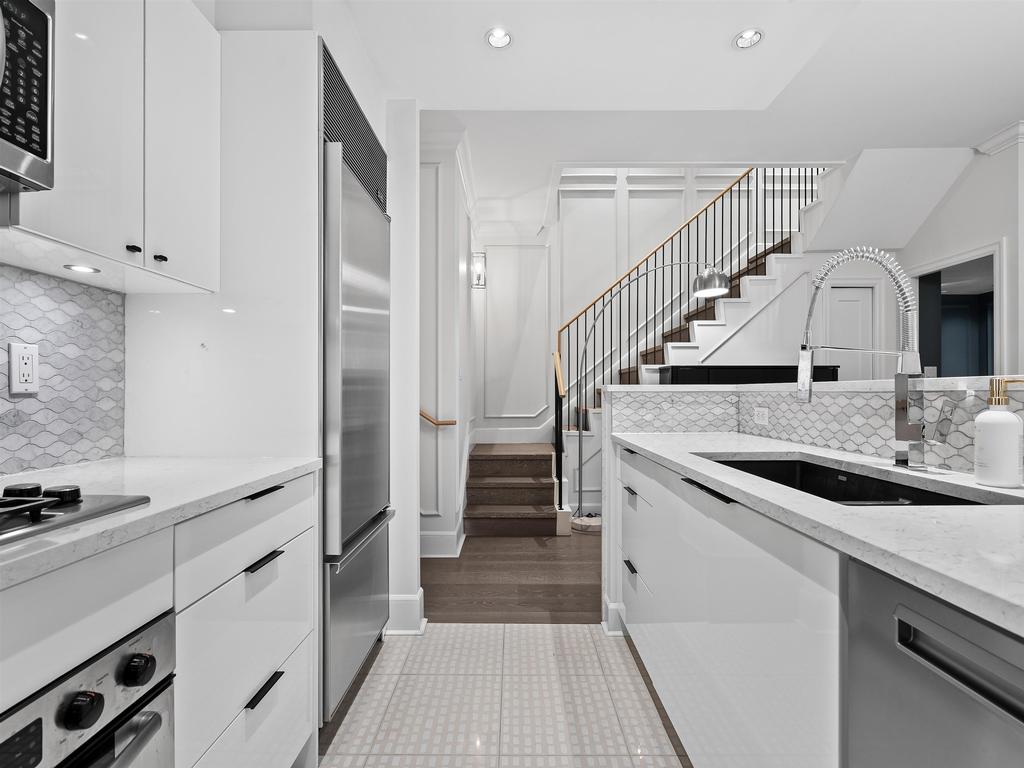 Listing Image for R3082496