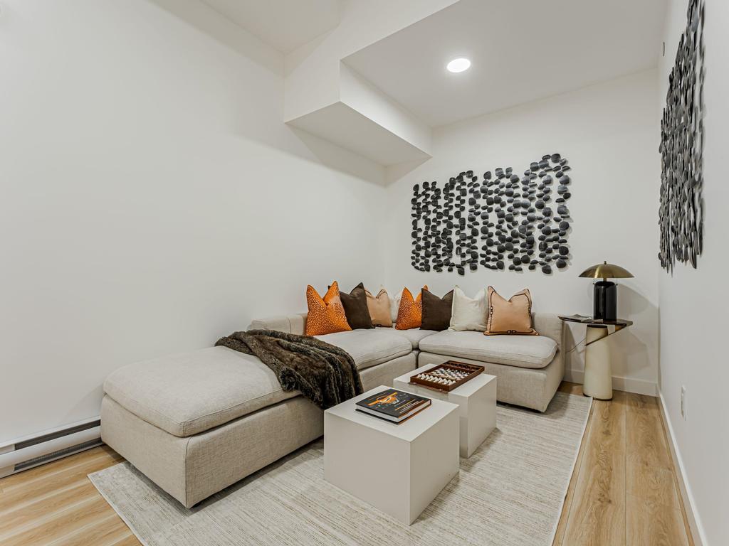 Listing Image for R3082548