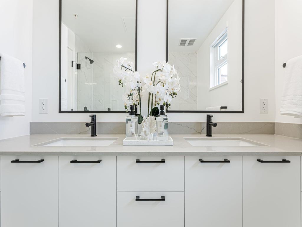 Listing Image for R3082548