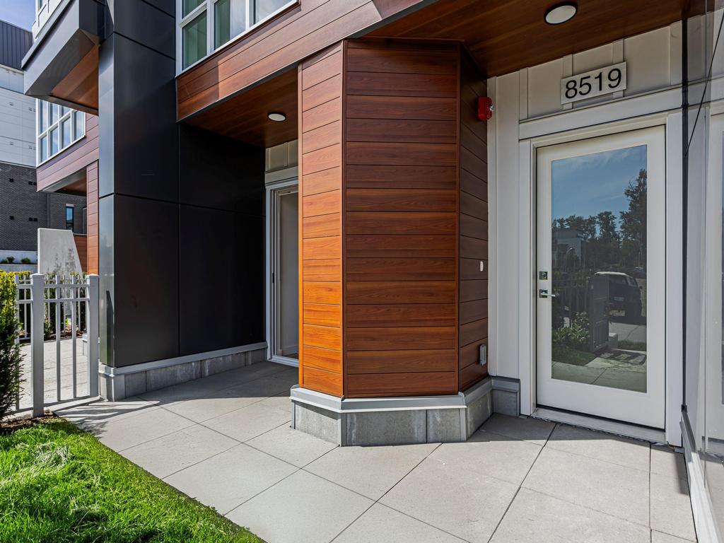 Listing Image for R3082548