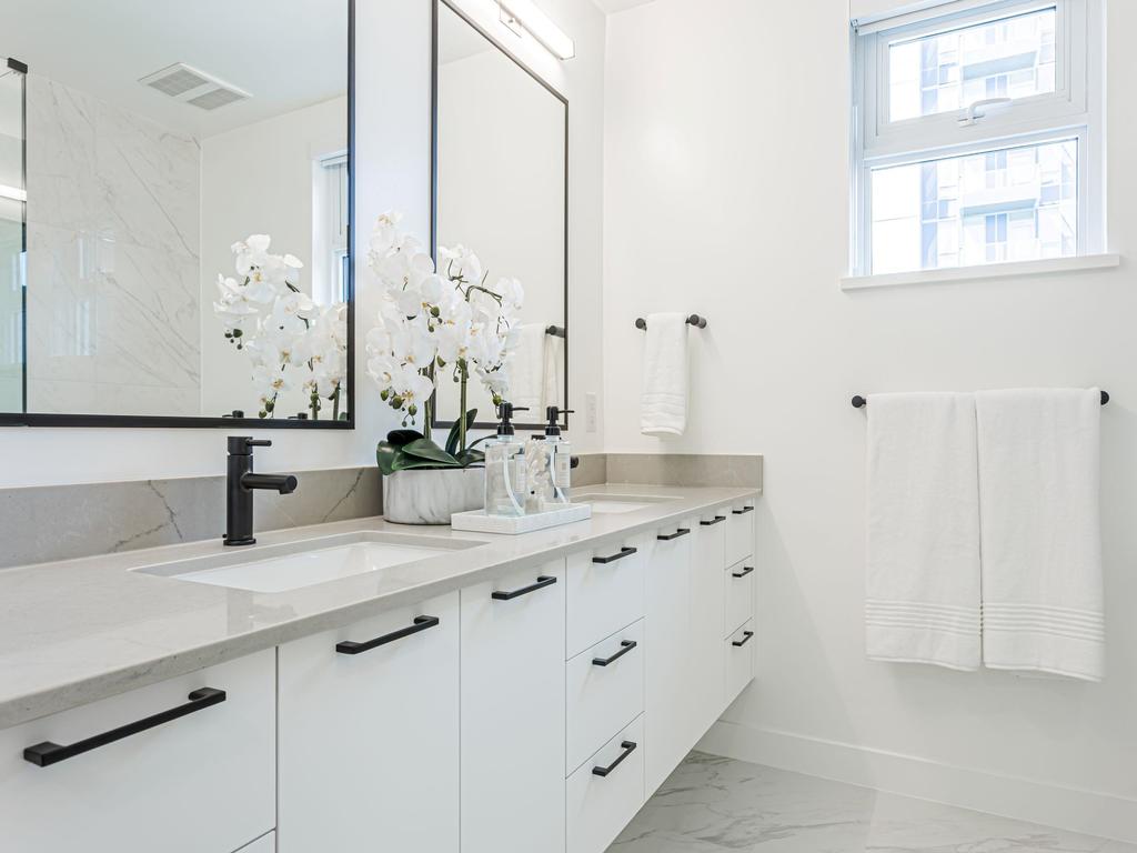 Listing Image for R3082548