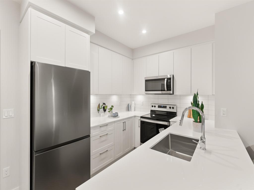 Listing Image for R3082665
