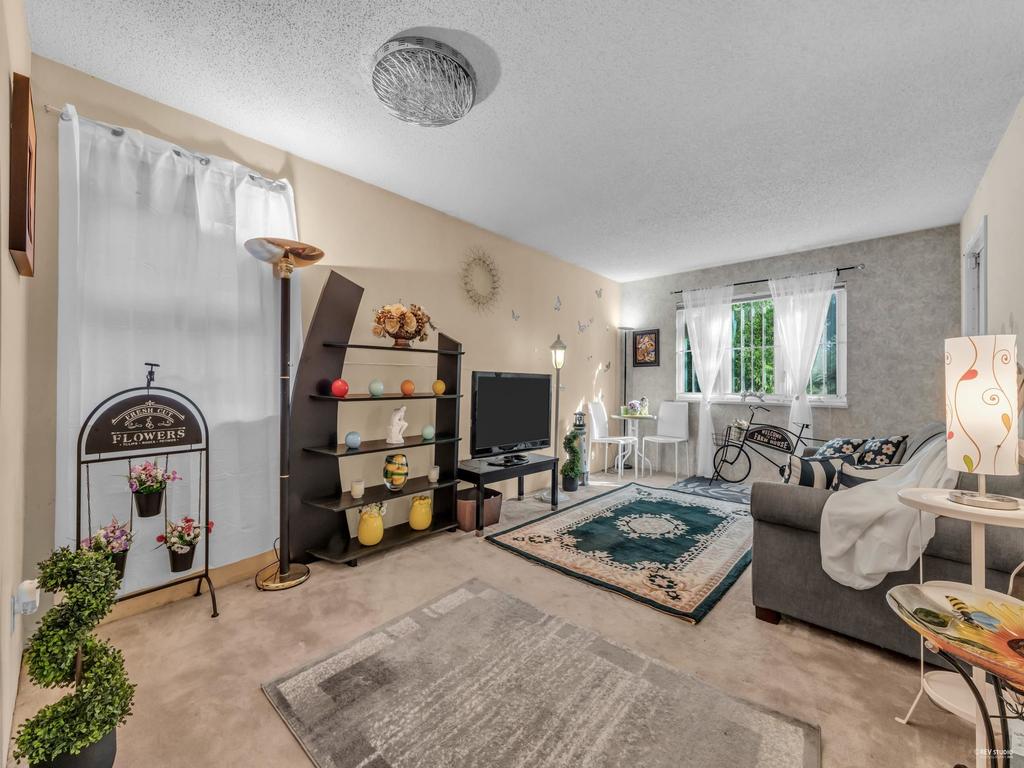Listing Image for R3082692