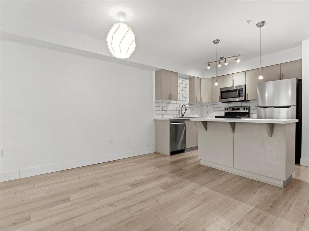 Listing Image for R3082734