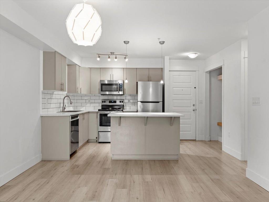 Listing Image for R3082734