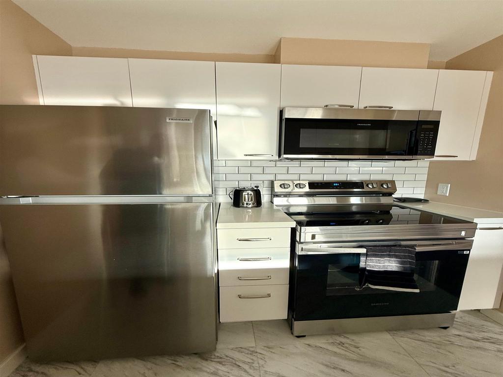 Listing Image for R3082738