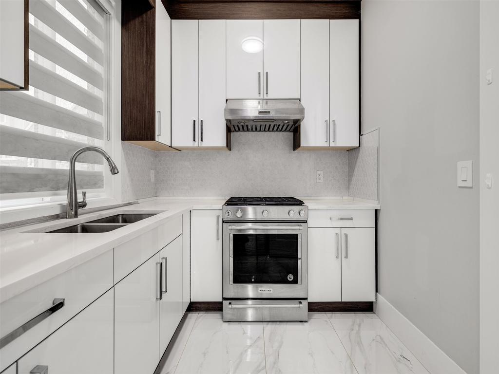 Listing Image for R3082772