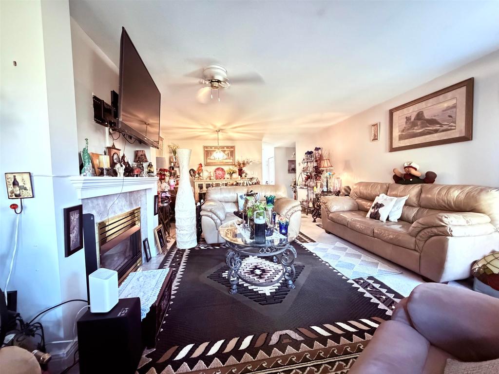 Listing Image for R3082776