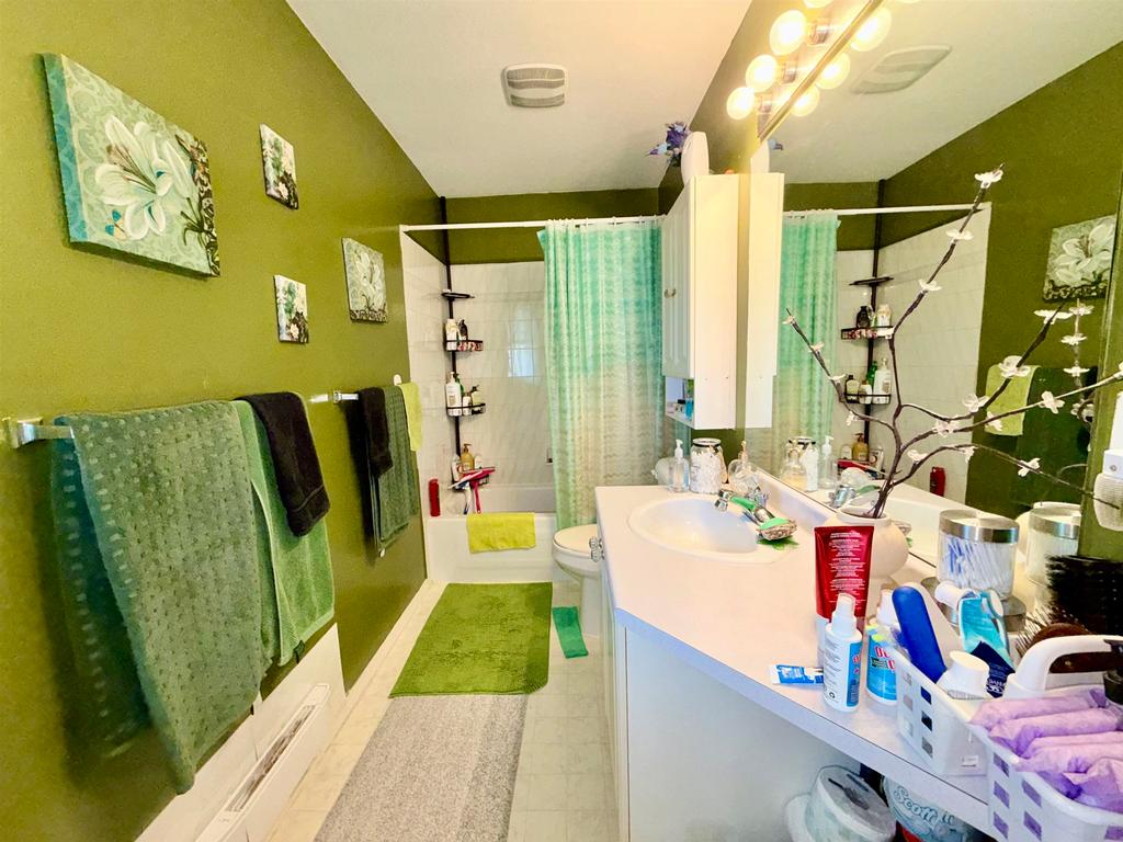 Listing Image for R3082776