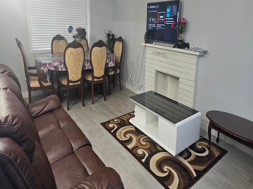 Listing Image for R3082779