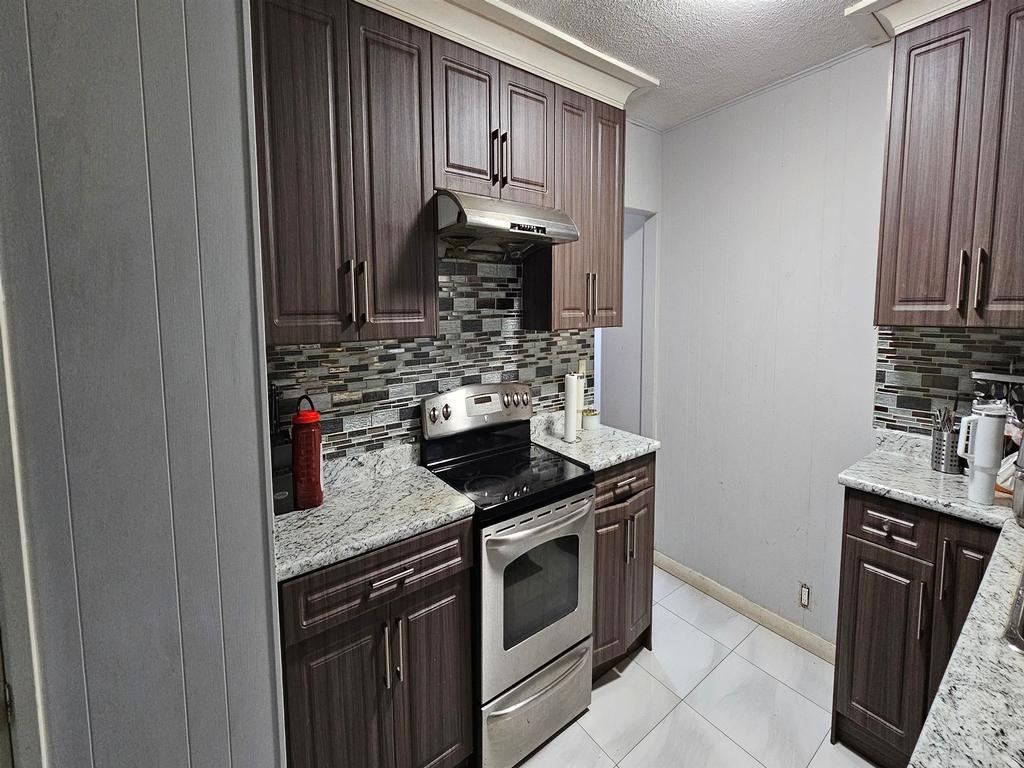 Listing Image for R3082779