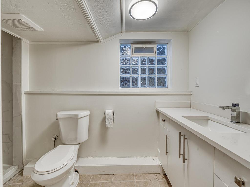 Listing Image for R3082793