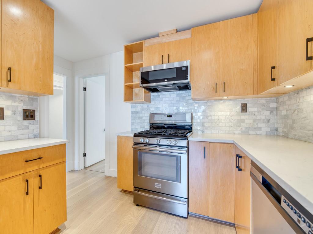 Listing Image for R3082793