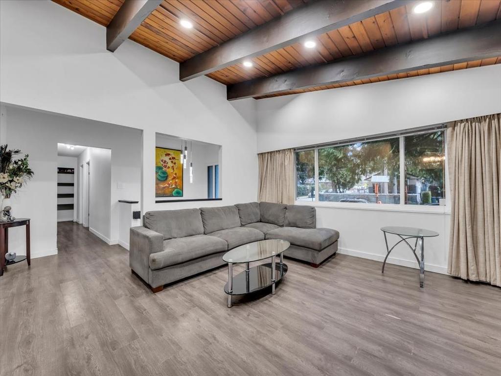 Listing Image for R3082802