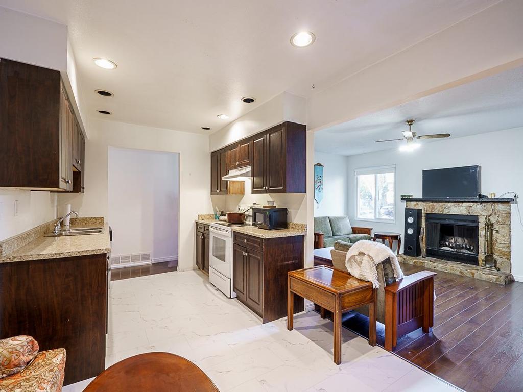 Listing Image for R3082805