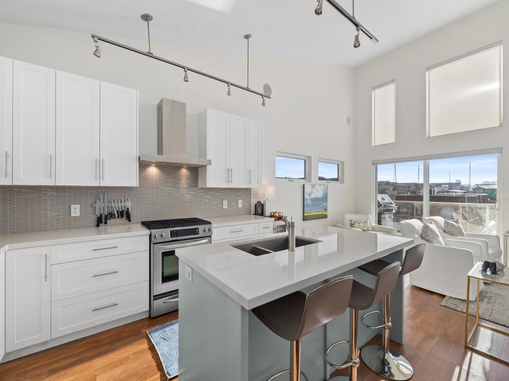 Listing Image for R3082828