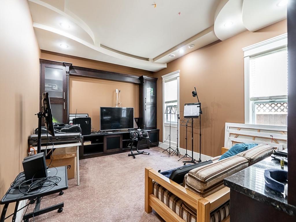 Listing Image for R3082838