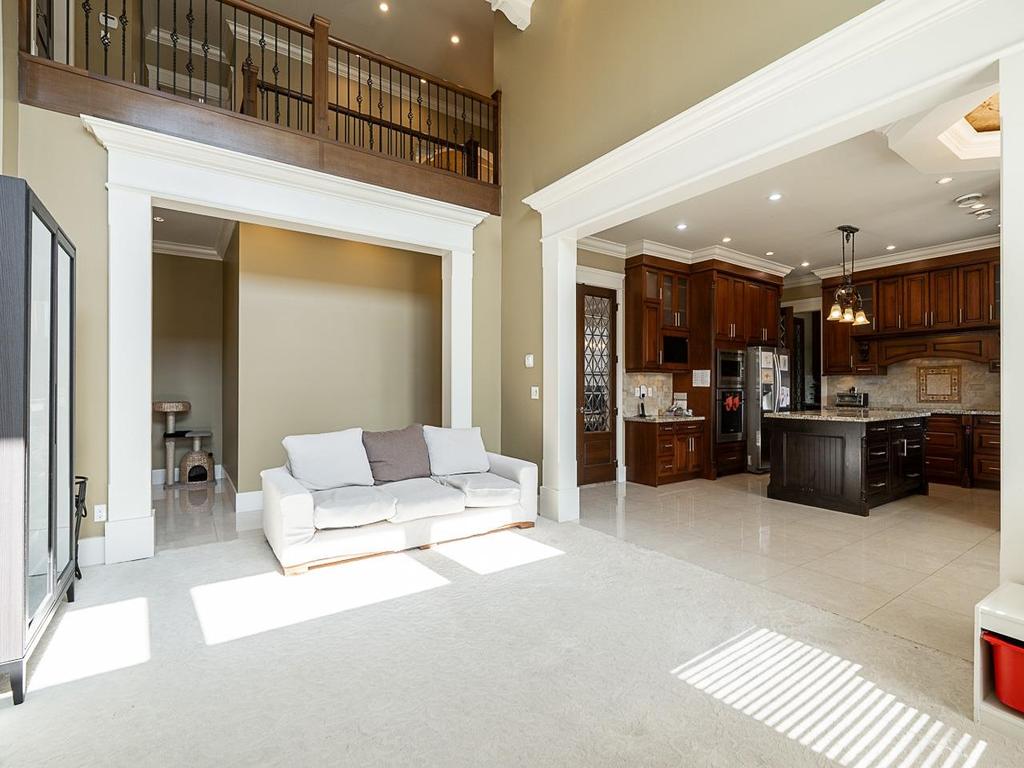 Listing Image for R3082838